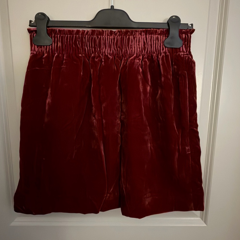 J. Crew Burgundy Velvet Skirt | Size 4
